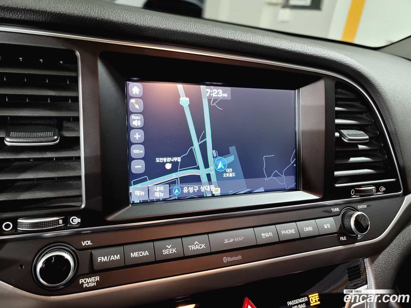 AVANTE Hyundai 2016.7-OPTION-018