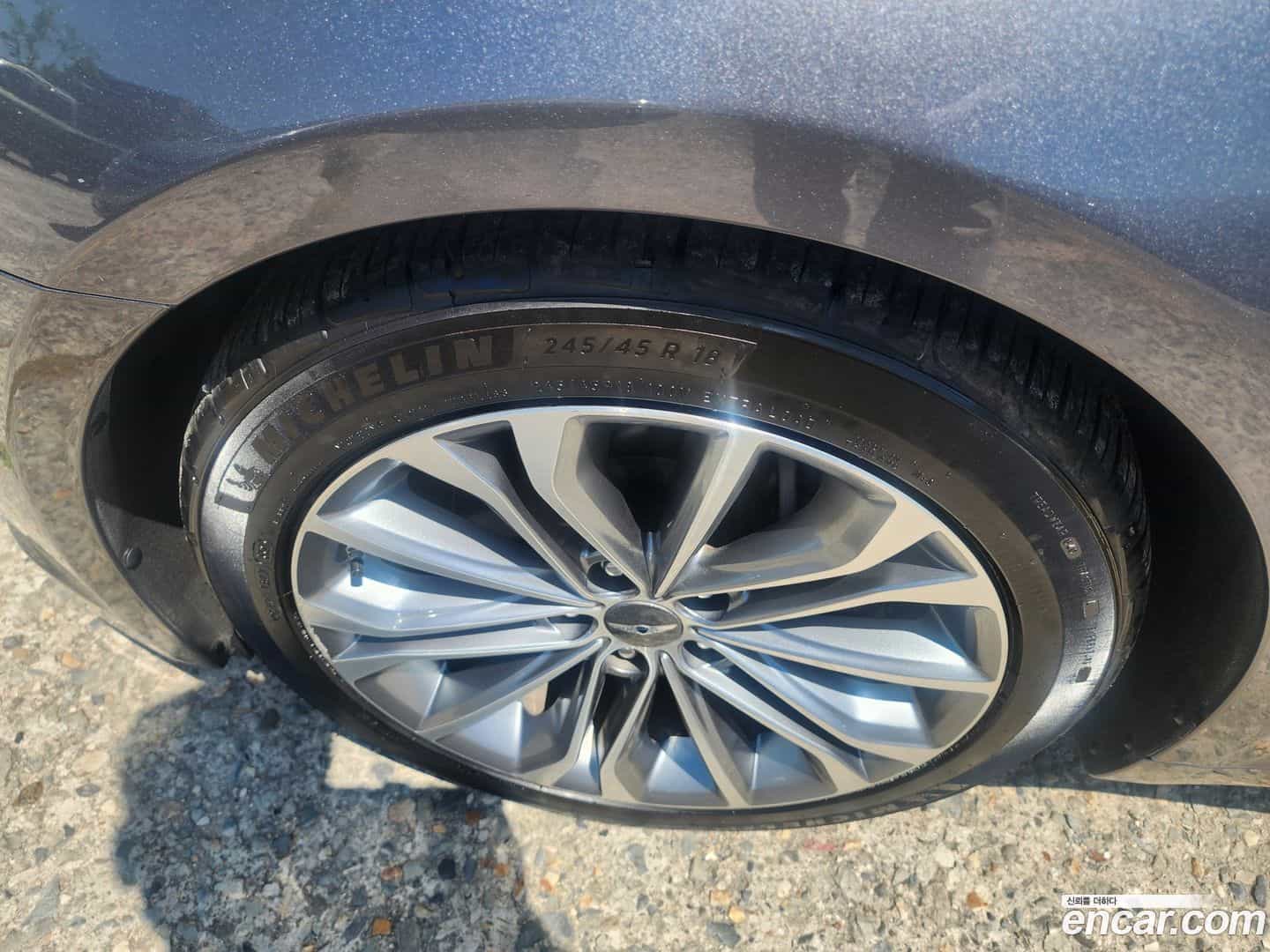 Genesis Hyundai 2016.3-OUTER-005