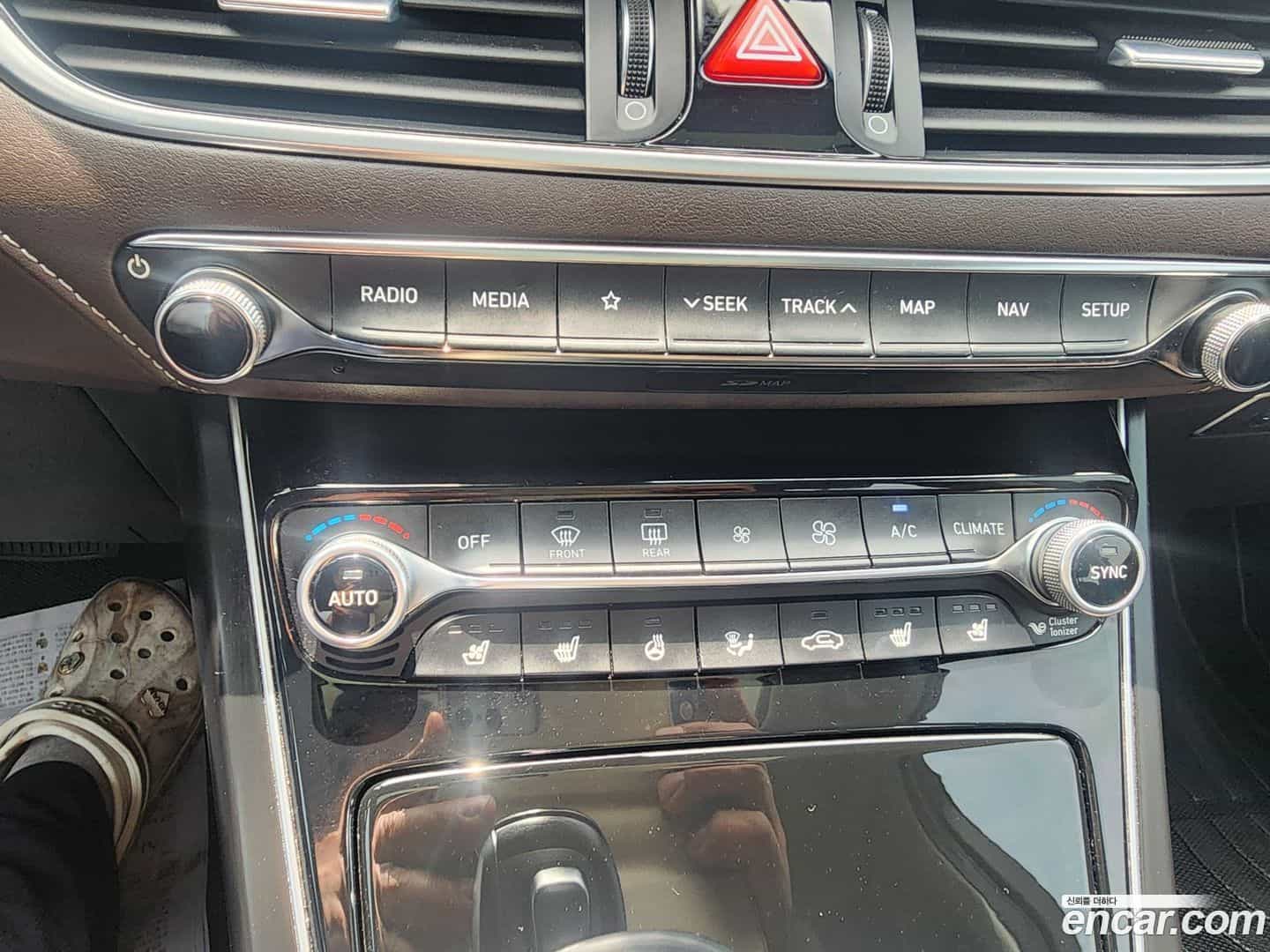 Grandeur Hyundai 2017.10-OPTION-018