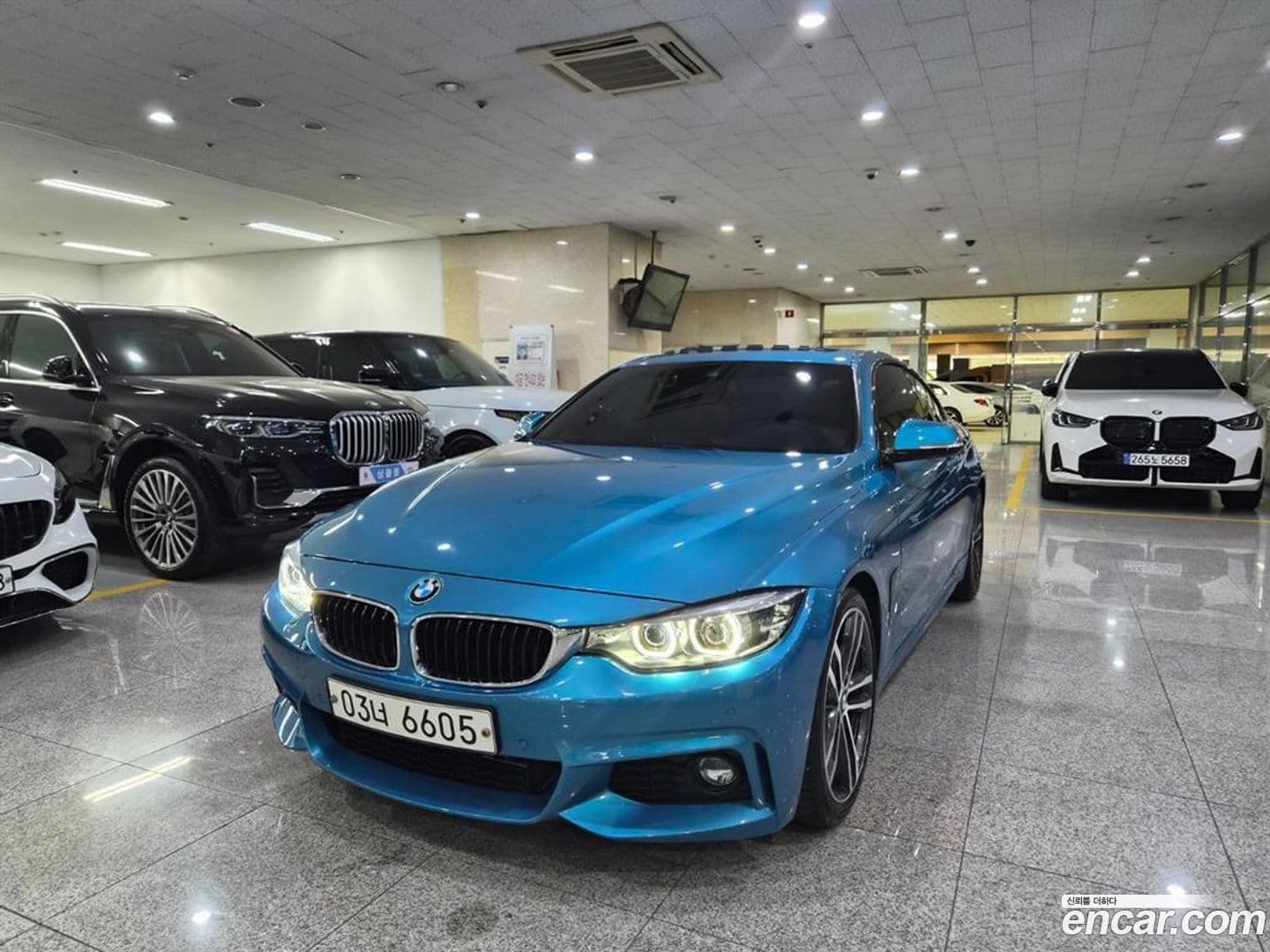 Main__Slider__Photo:4-Series BMW 2018.11-0