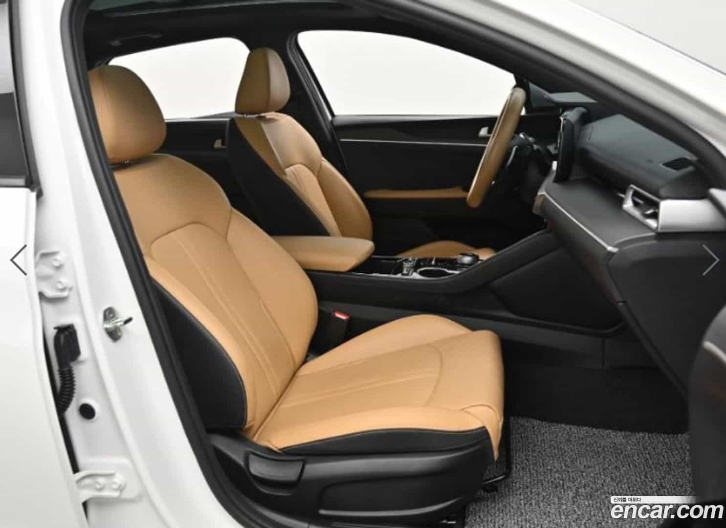 K5 Kia 2022.2-INNER-009