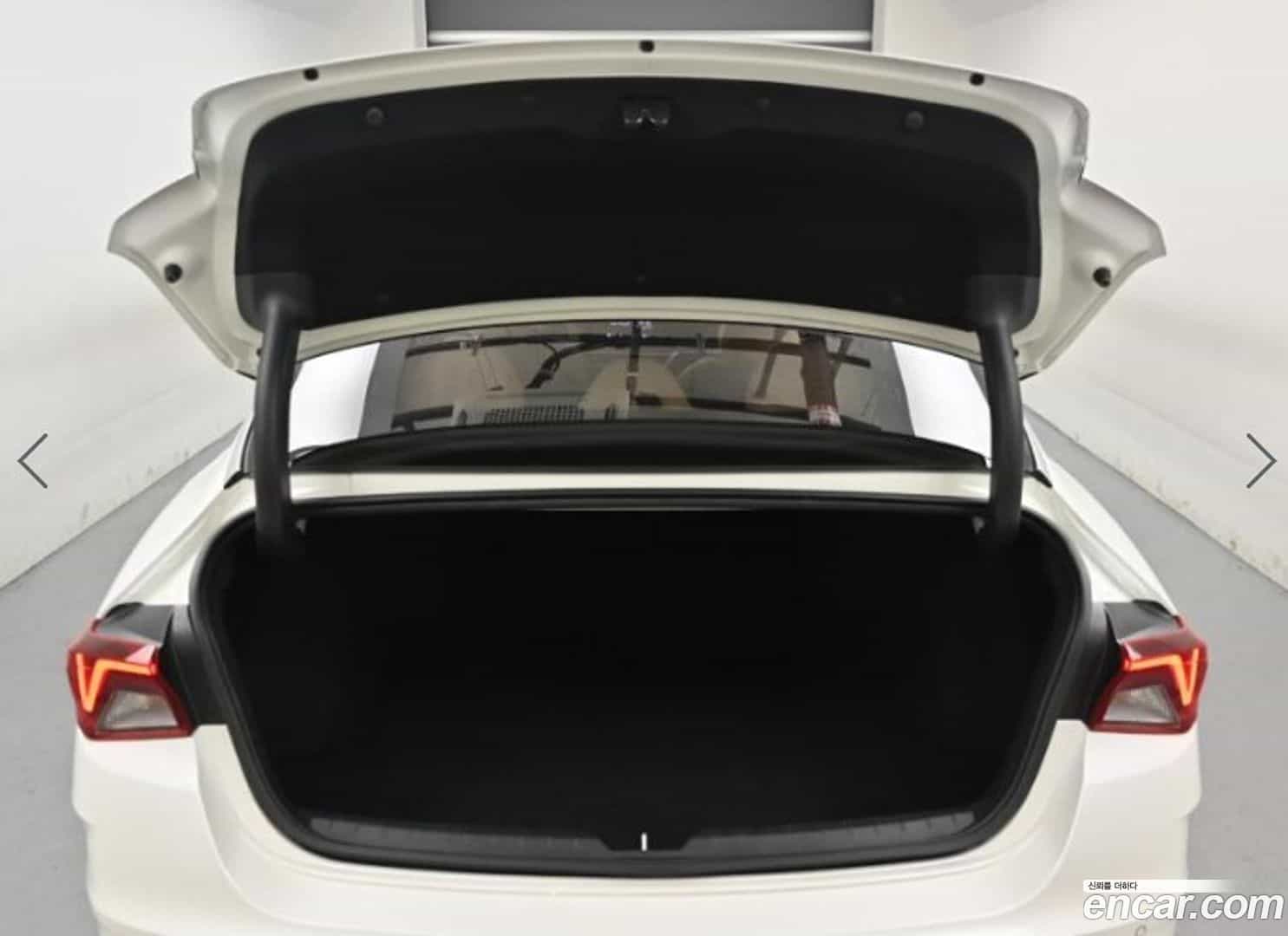 K5 Kia 2022.2-OPTION-021