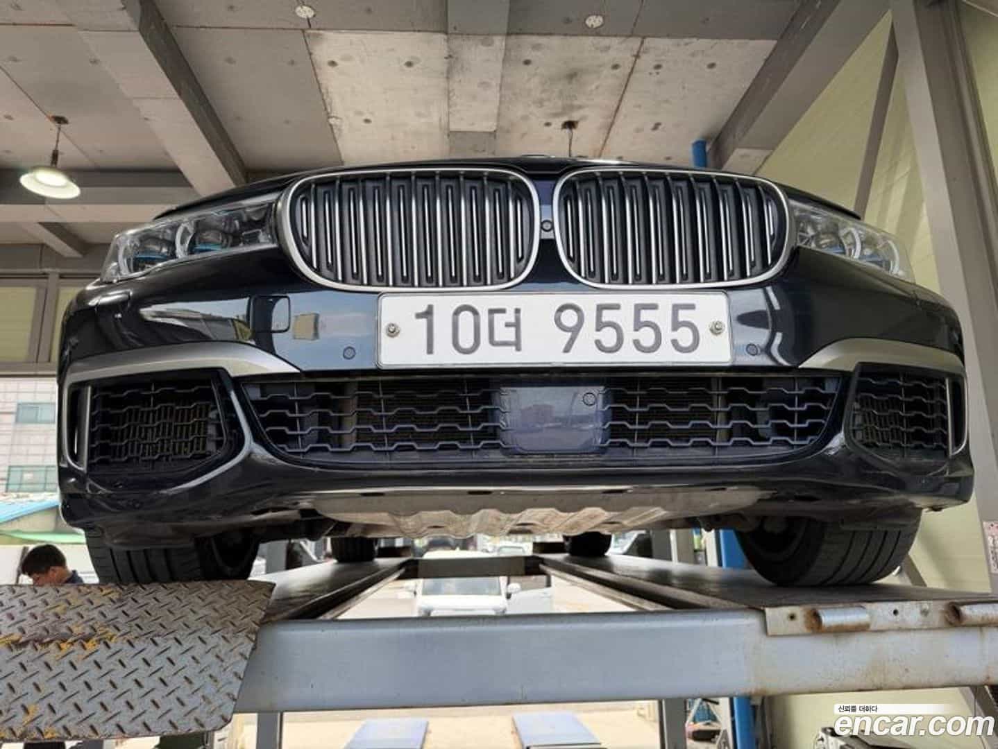7-Series BMW 2017.11-OUTER-001