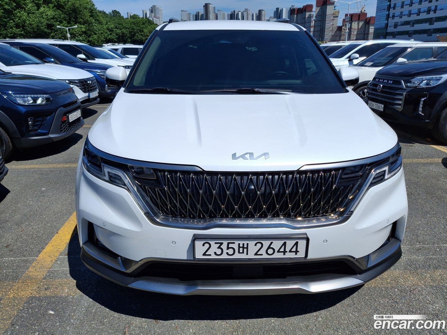 Main__Slider__Photo:Canival Kia 2022.7-0