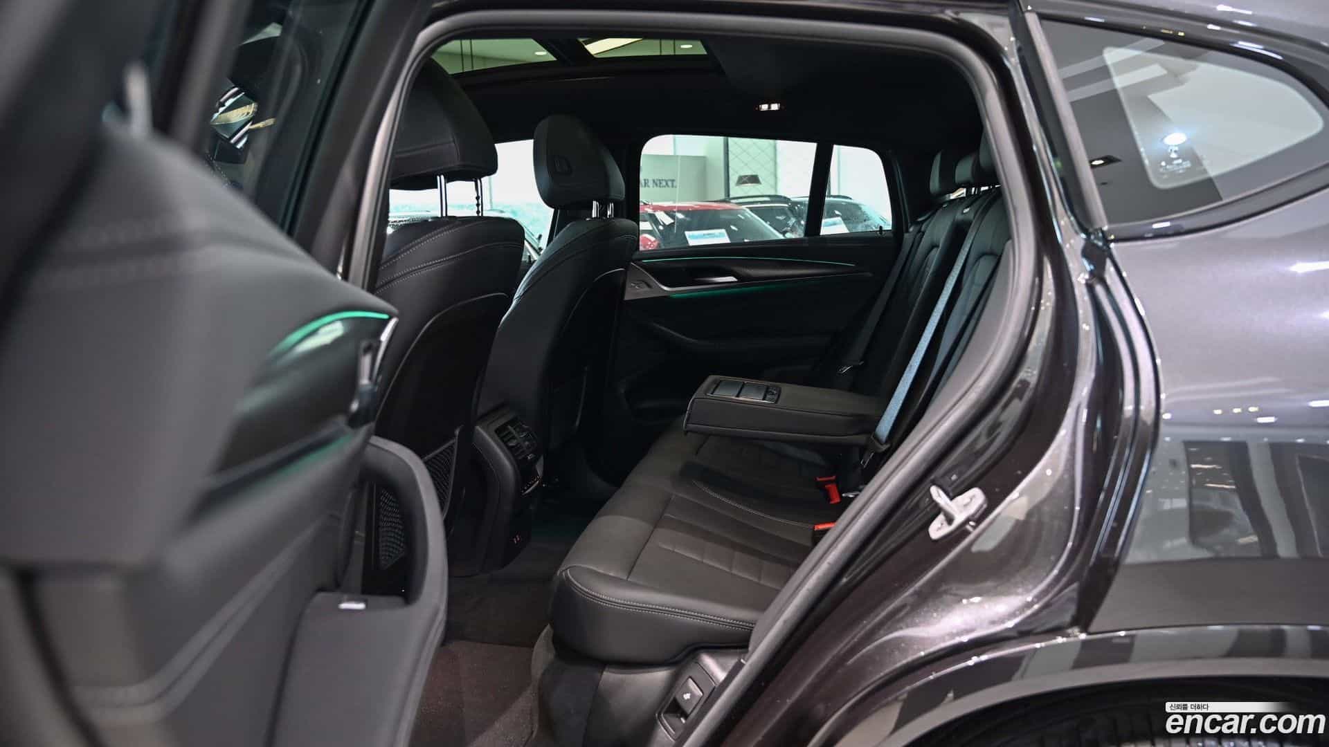 X4 BMW 2024.0-INNER-010