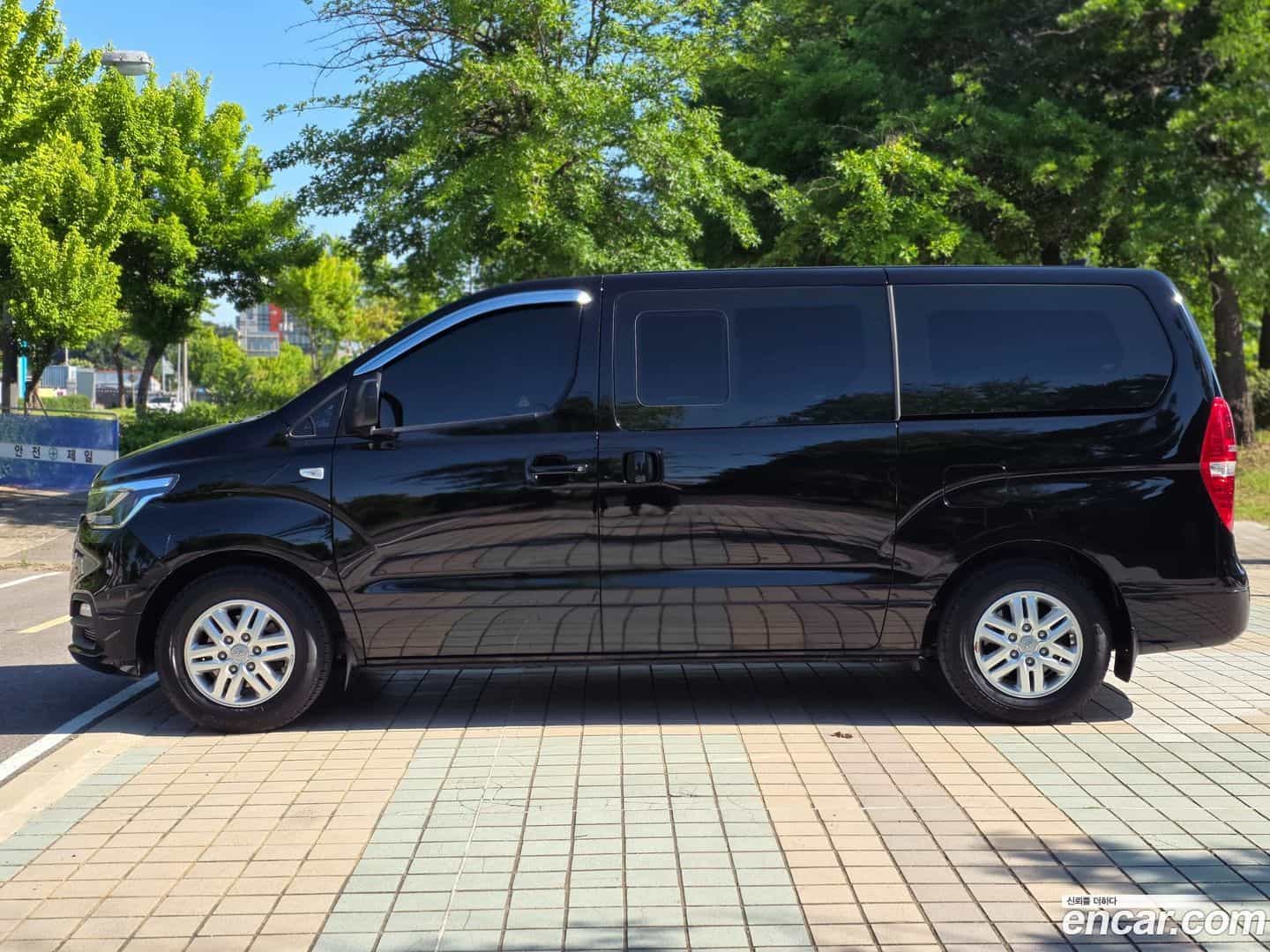 Starex Hyundai 2020.10-OUTER-003