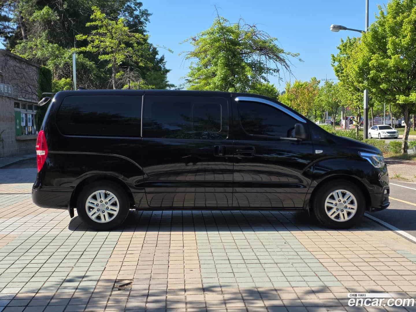 Starex Hyundai 2020.10-INNER-007