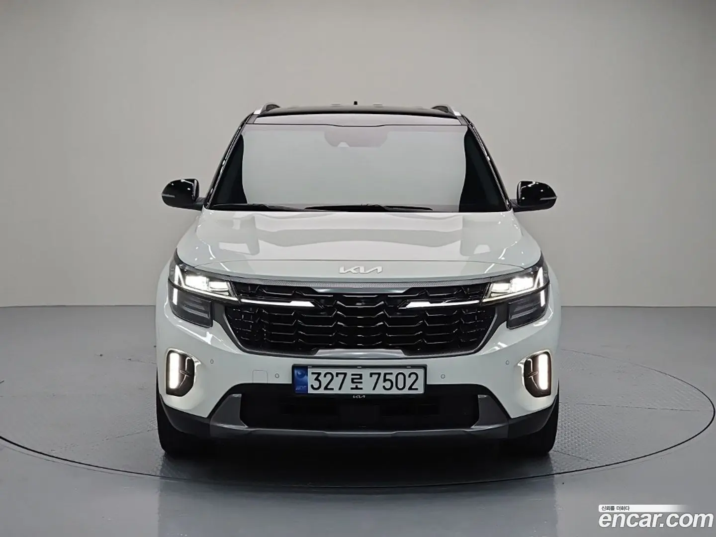 Main__Slider__Photo:Seltos Kia 2022.10-1