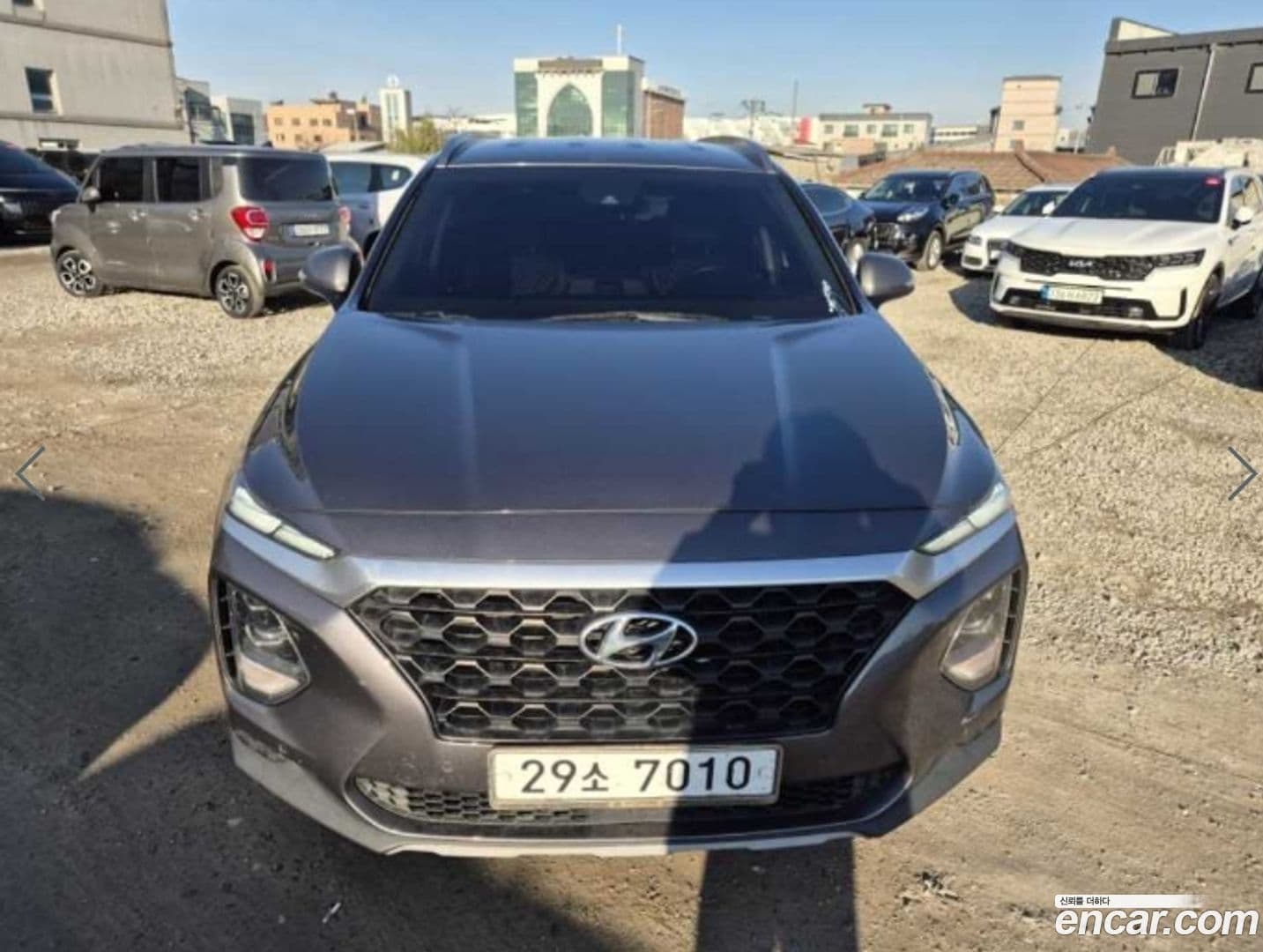 Main__Slider__Photo:Santafe Hyundai 2018.3-0