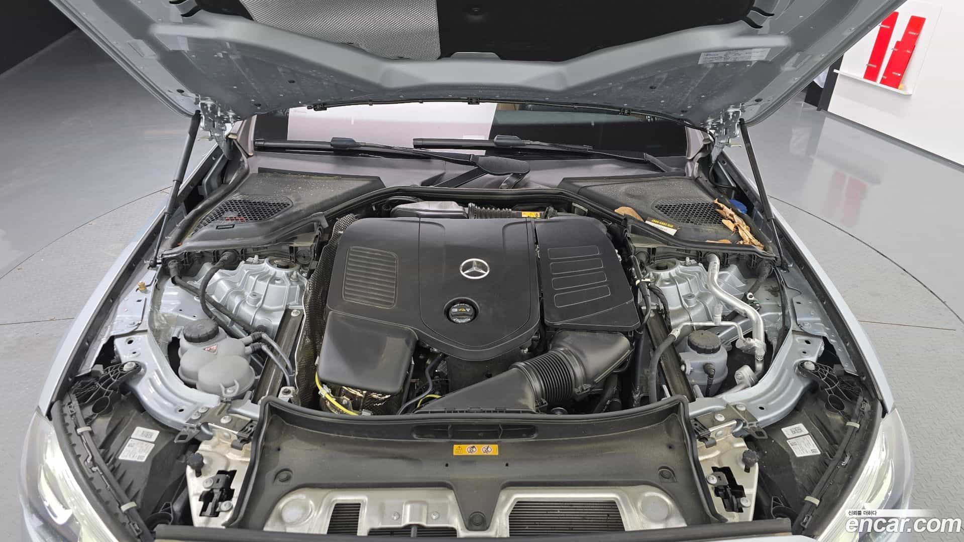 E-Class Mercedes-Benz 2025.2-OUTER-006