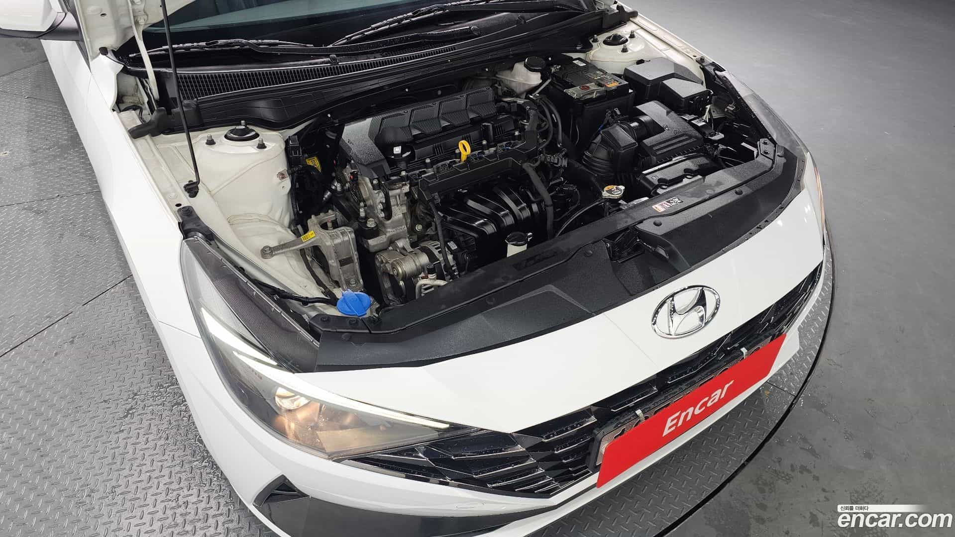 AVANTE Hyundai 2021.6-OUTER-006