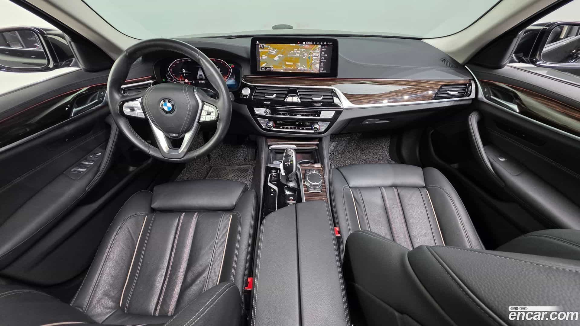 5-Series BMW 2021.3-INNER-007