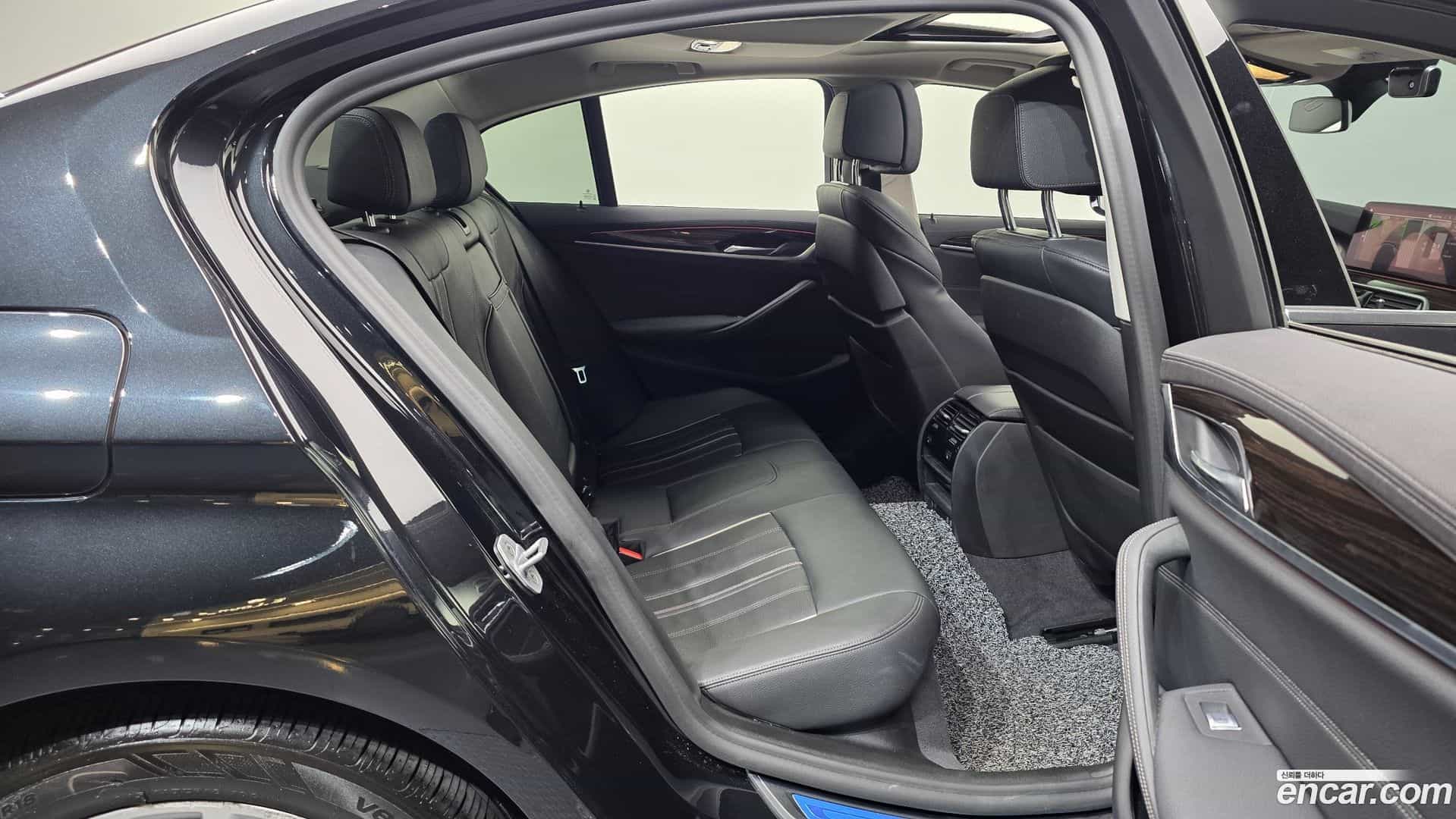 5-Series BMW 2021.3-OPTION-016