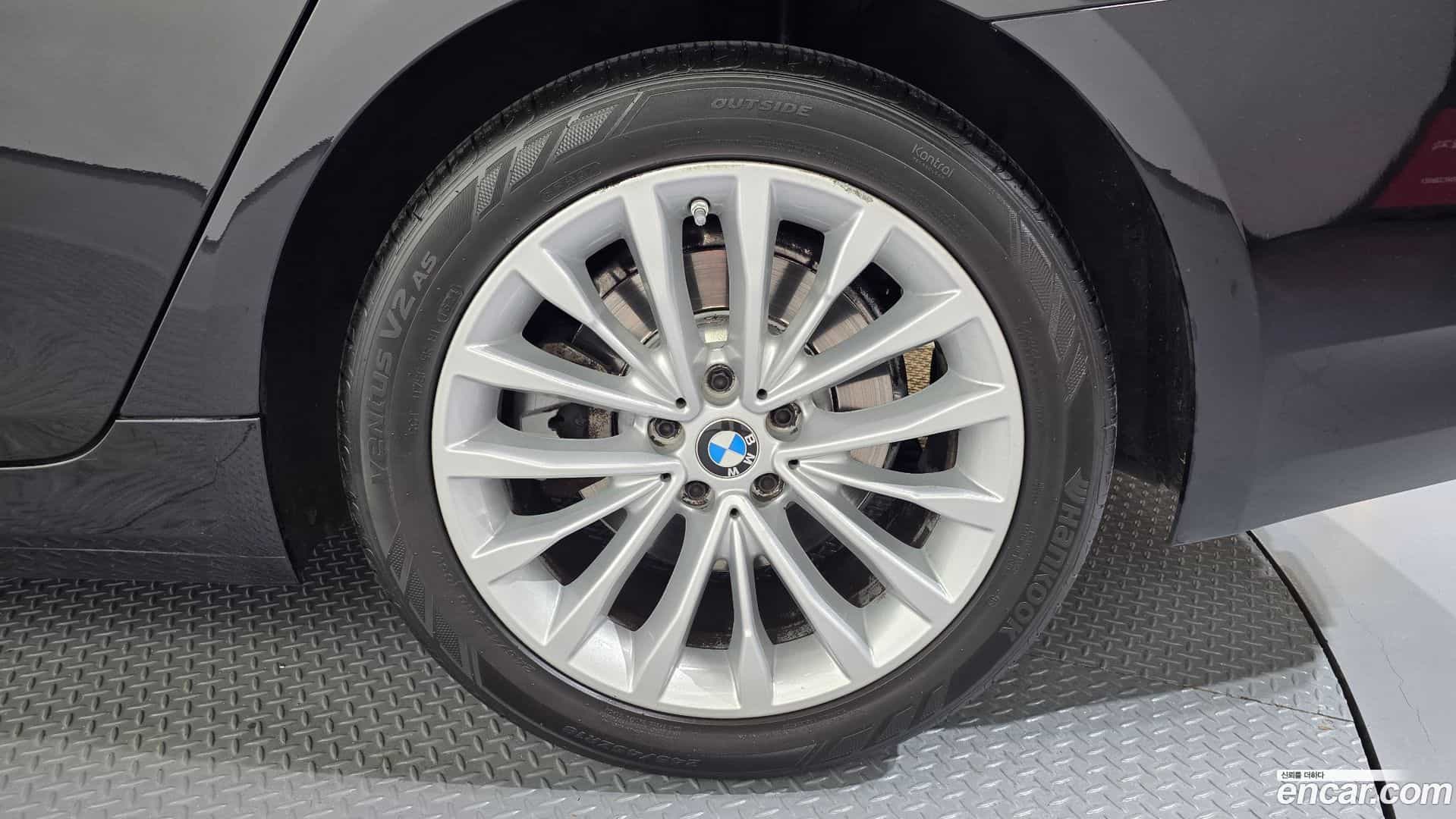 5-Series BMW 2021.3-OUTER-031