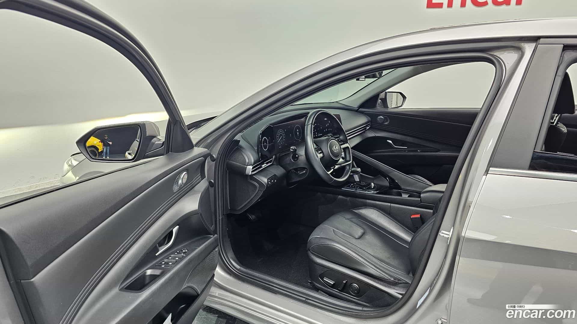 AVANTE Hyundai 2022.8-INNER-010