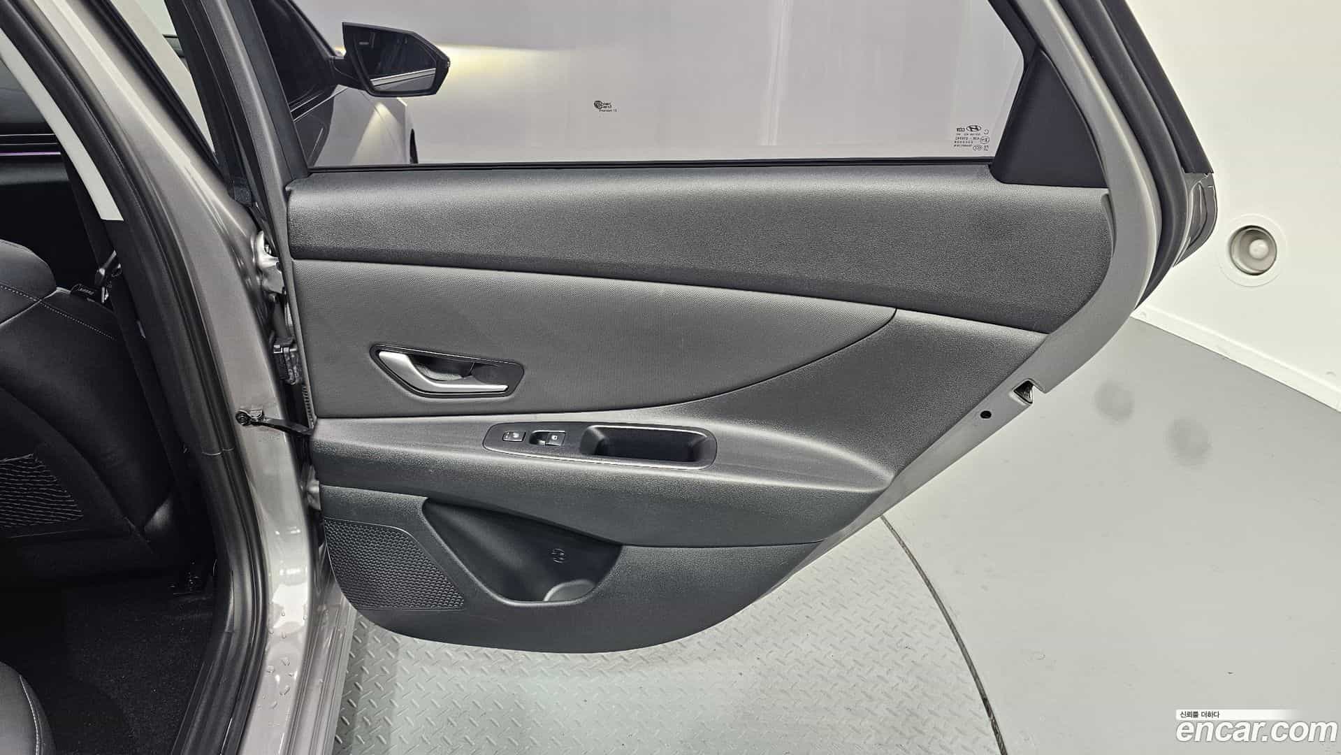 AVANTE Hyundai 2022.8-INNER-035