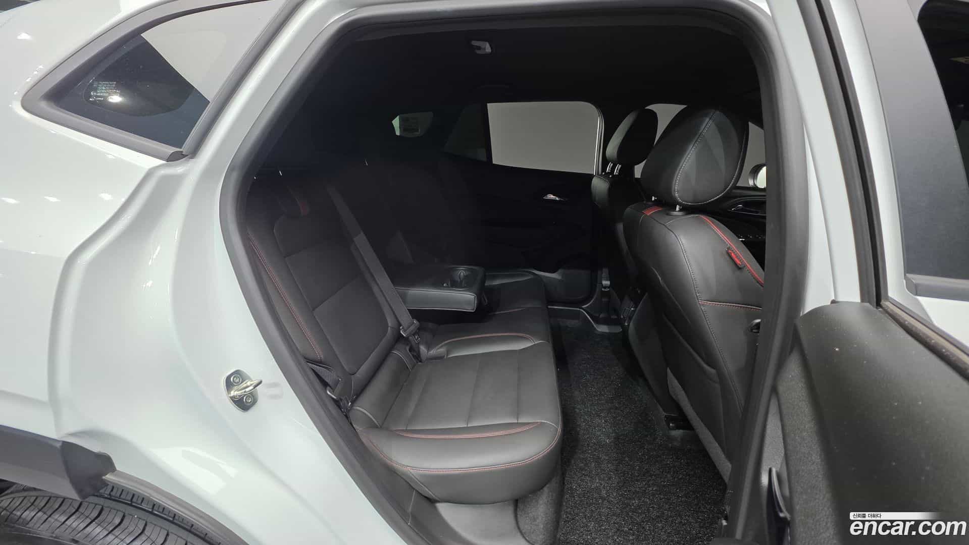Trax Chevrolet 2023.5-OPTION-023