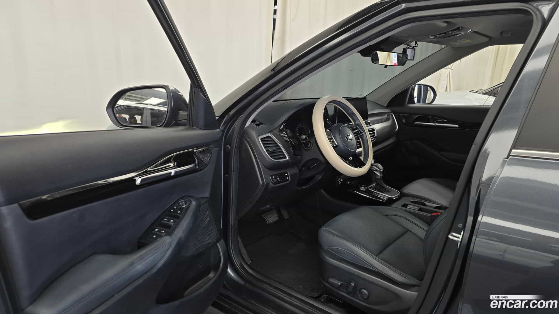 Seltos Kia 2021.4-INNER-010