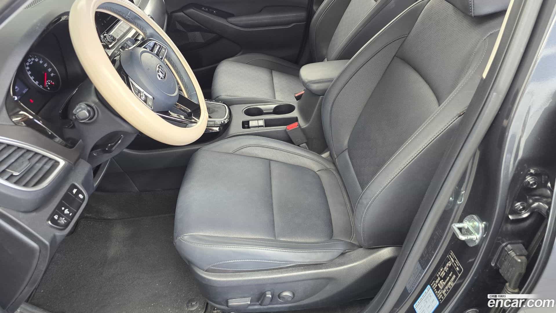 Seltos Kia 2021.4-OPTION-042