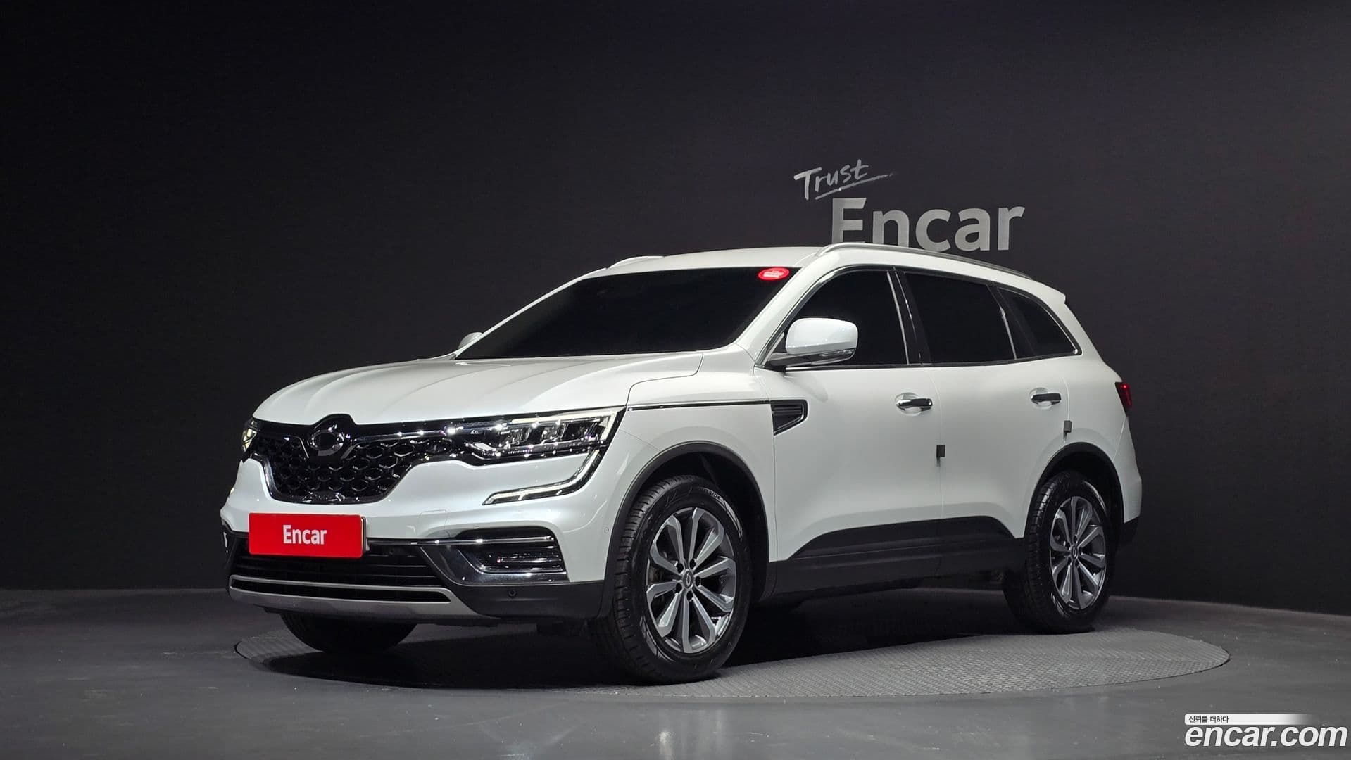 Main__Slider__Photo:QM6 Renault Korea 2022.1-0