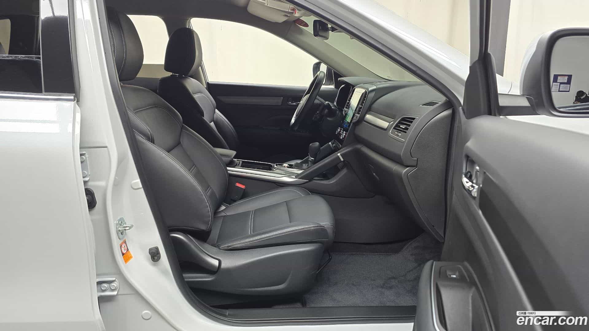 QM6 Renault Korea 2022.1-INNER-036