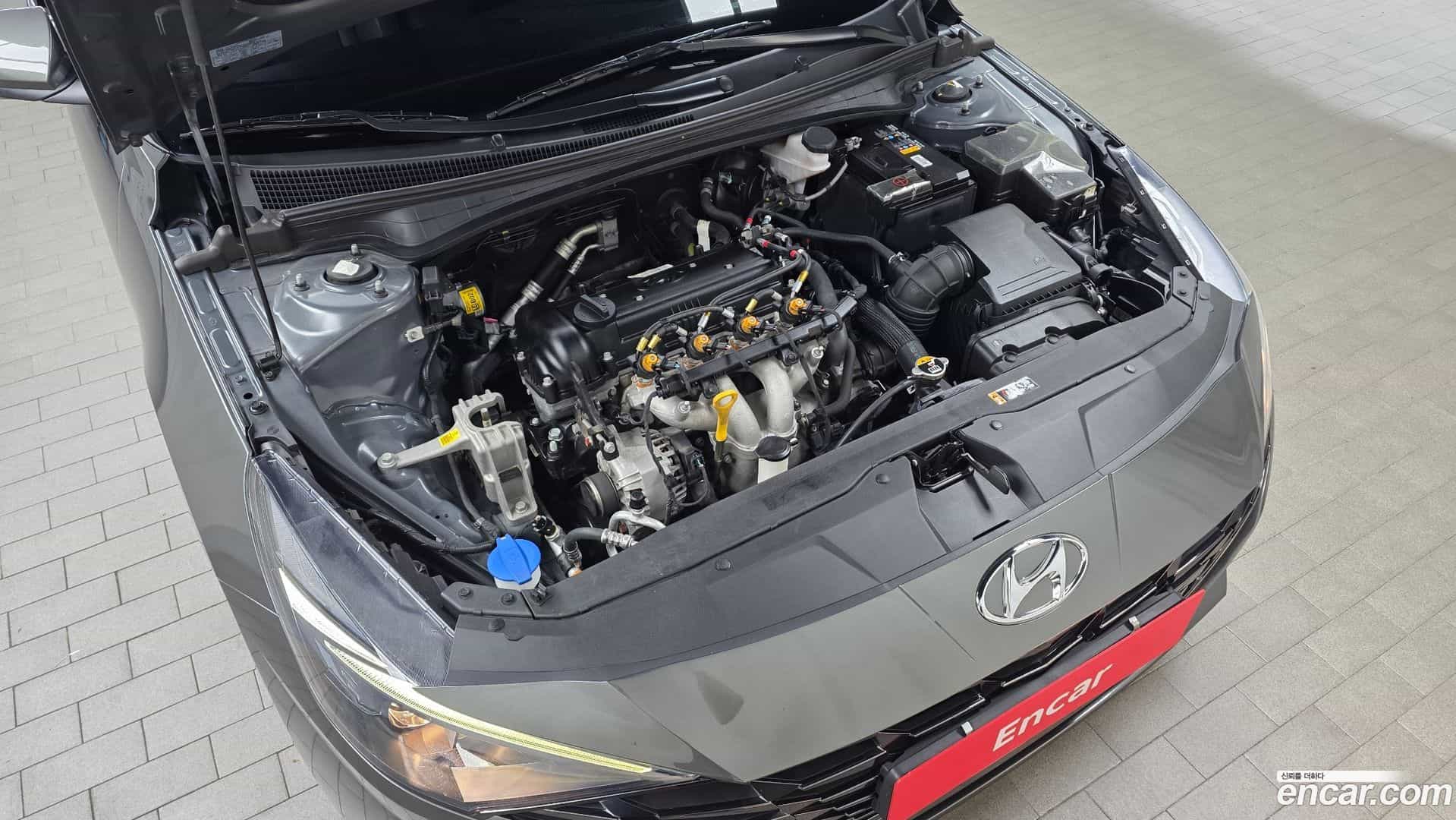 AVANTE Hyundai 2022.5-OUTER-006