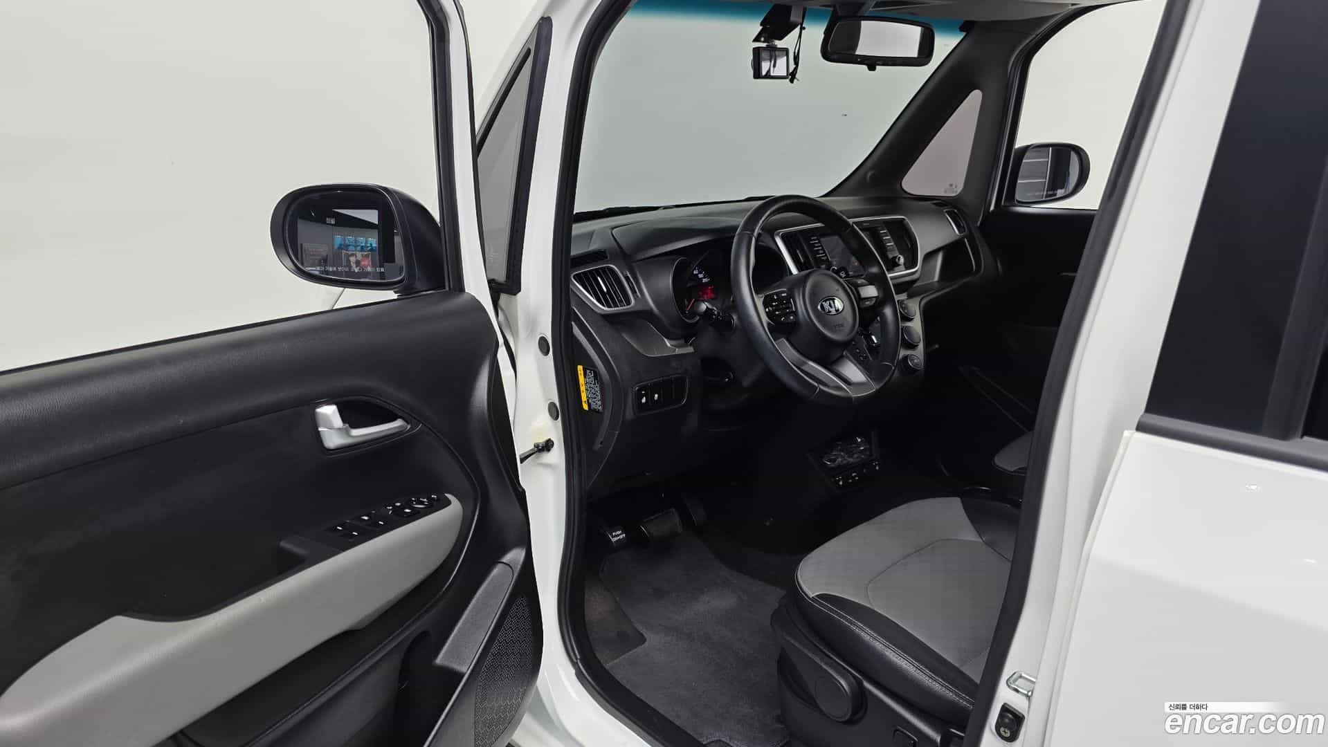 RAY Kia 2019.6-INNER-010