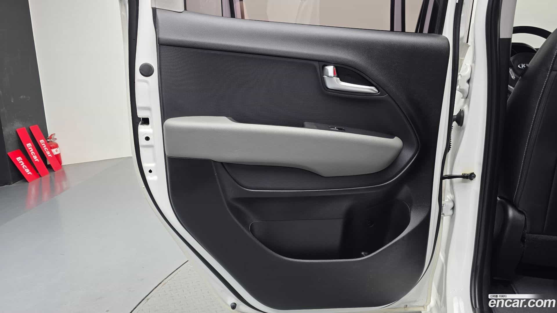 RAY Kia 2019.6-INNER-035