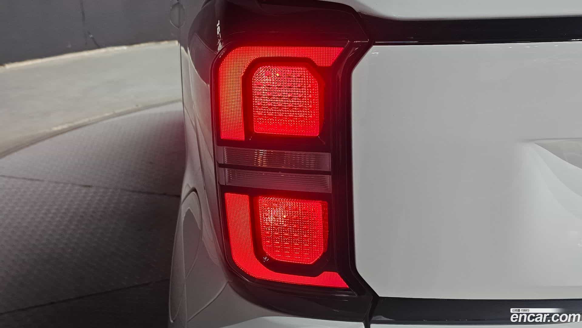 RAY Kia 2023.0-OUTER-033