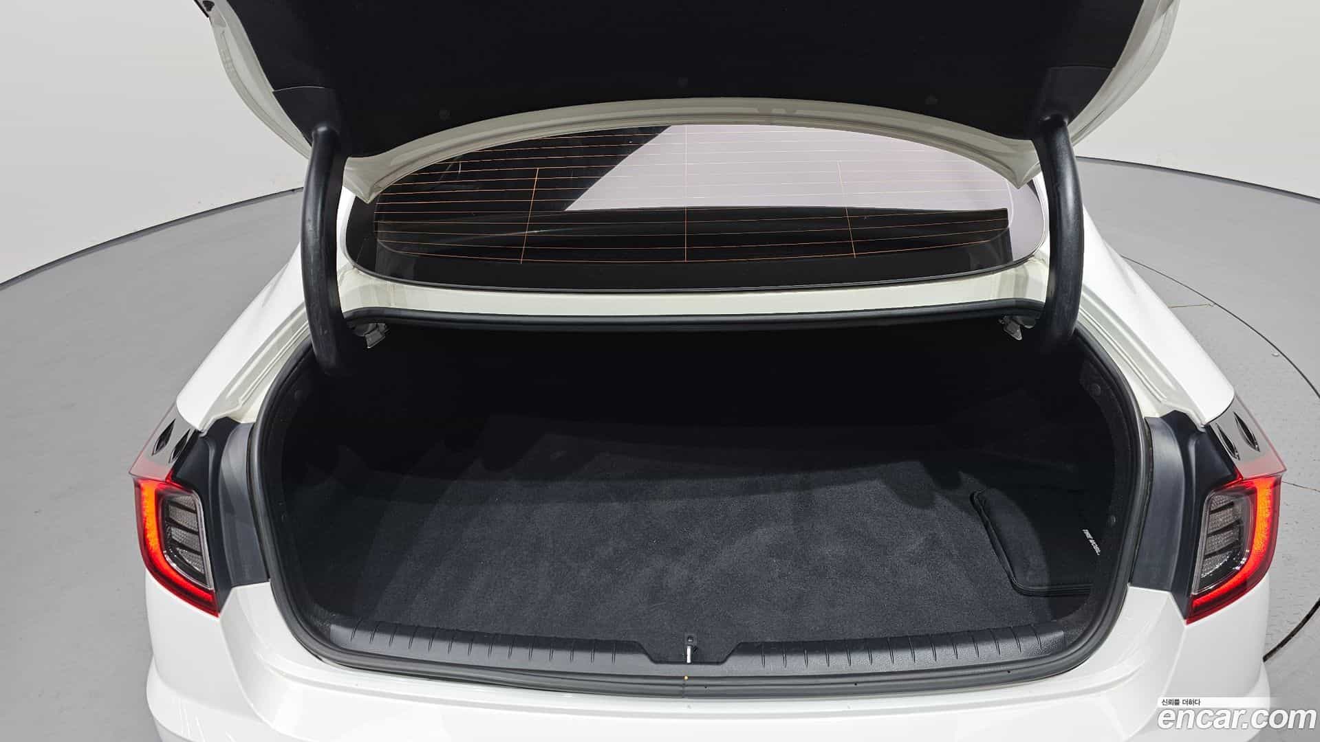 Sonata Hyundai 2021.2-OPTION-024