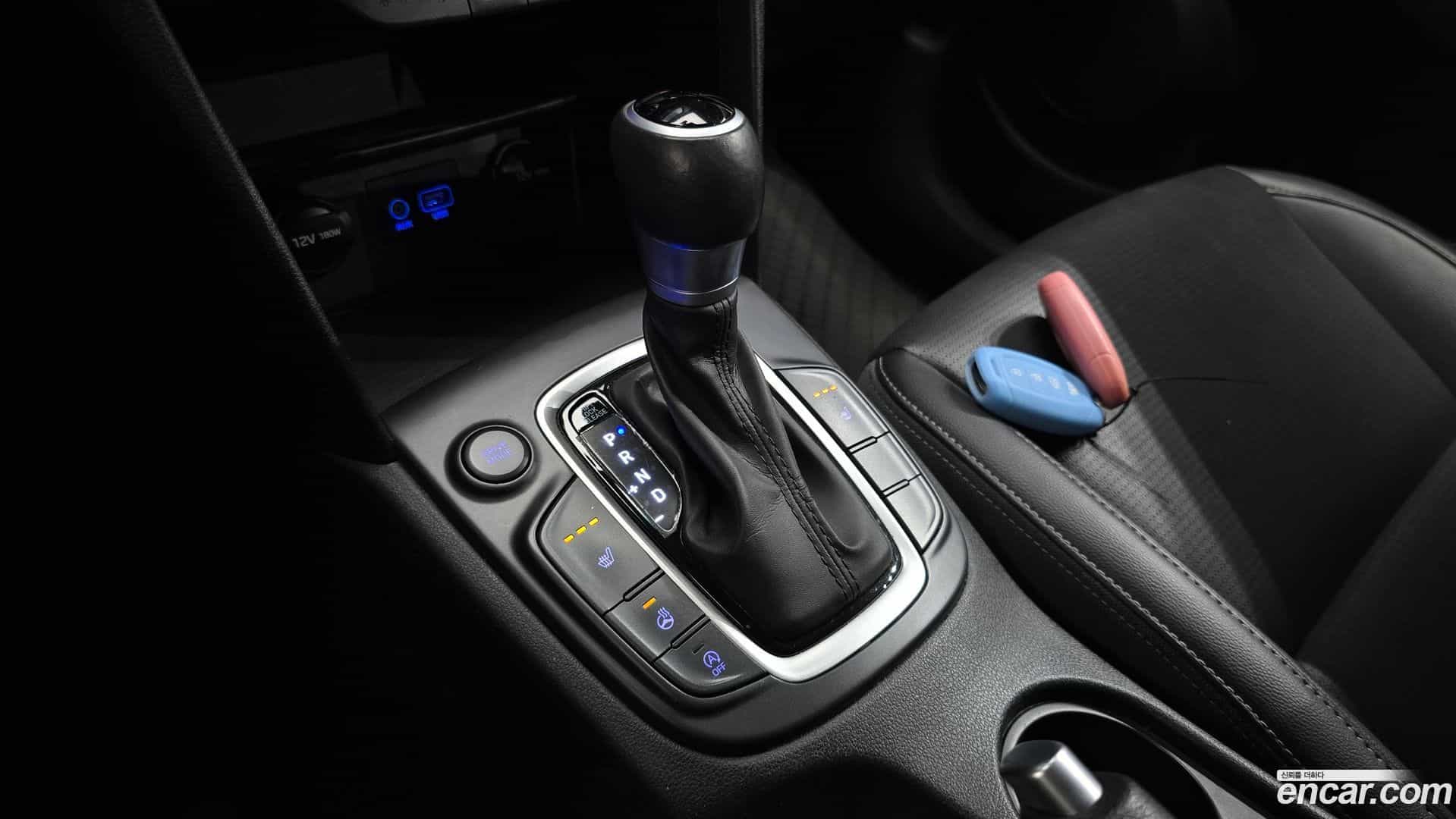 Kona Hyundai 2018.3-INNER-009