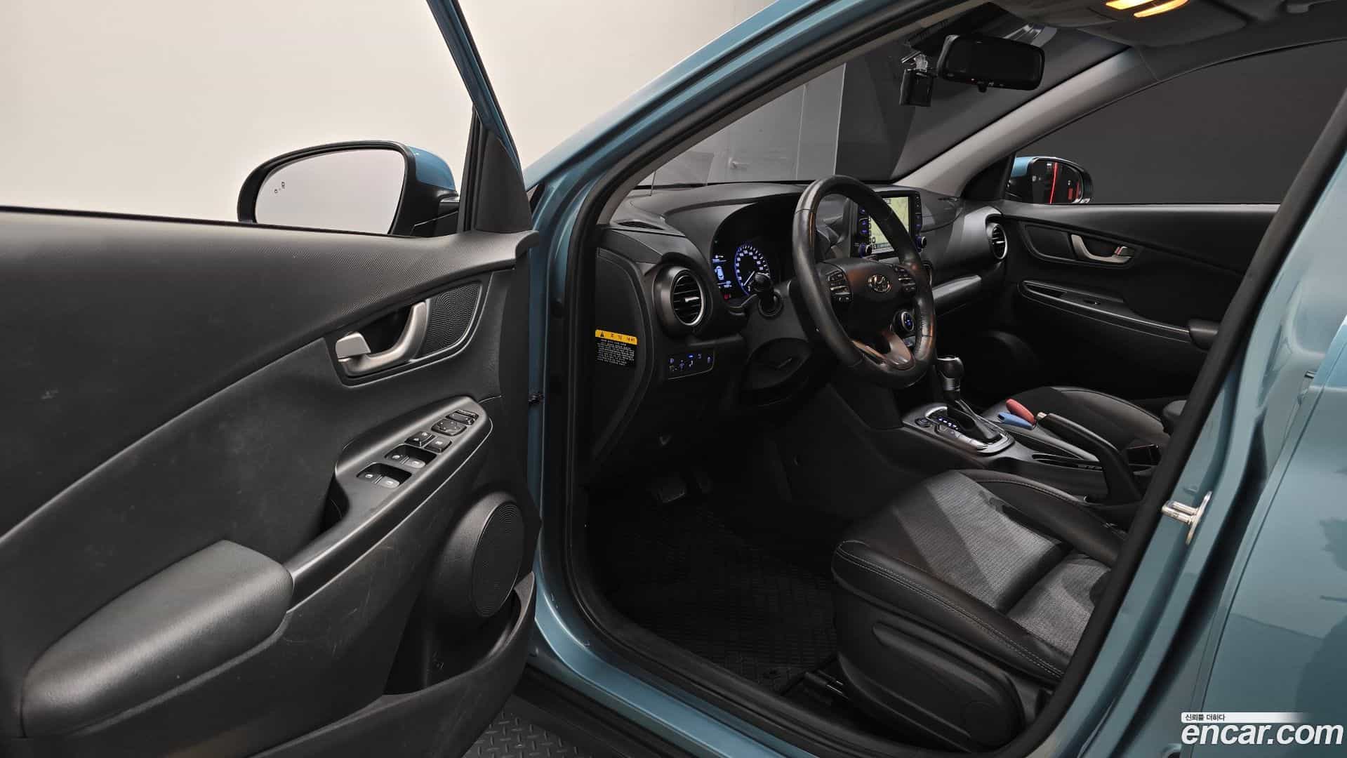 Kona Hyundai 2018.3-INNER-010