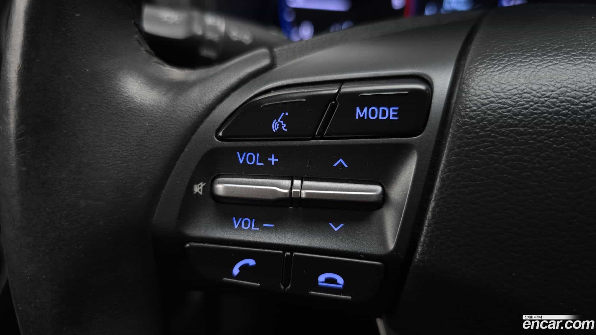 Kona Hyundai 2018.3-OPTION-022