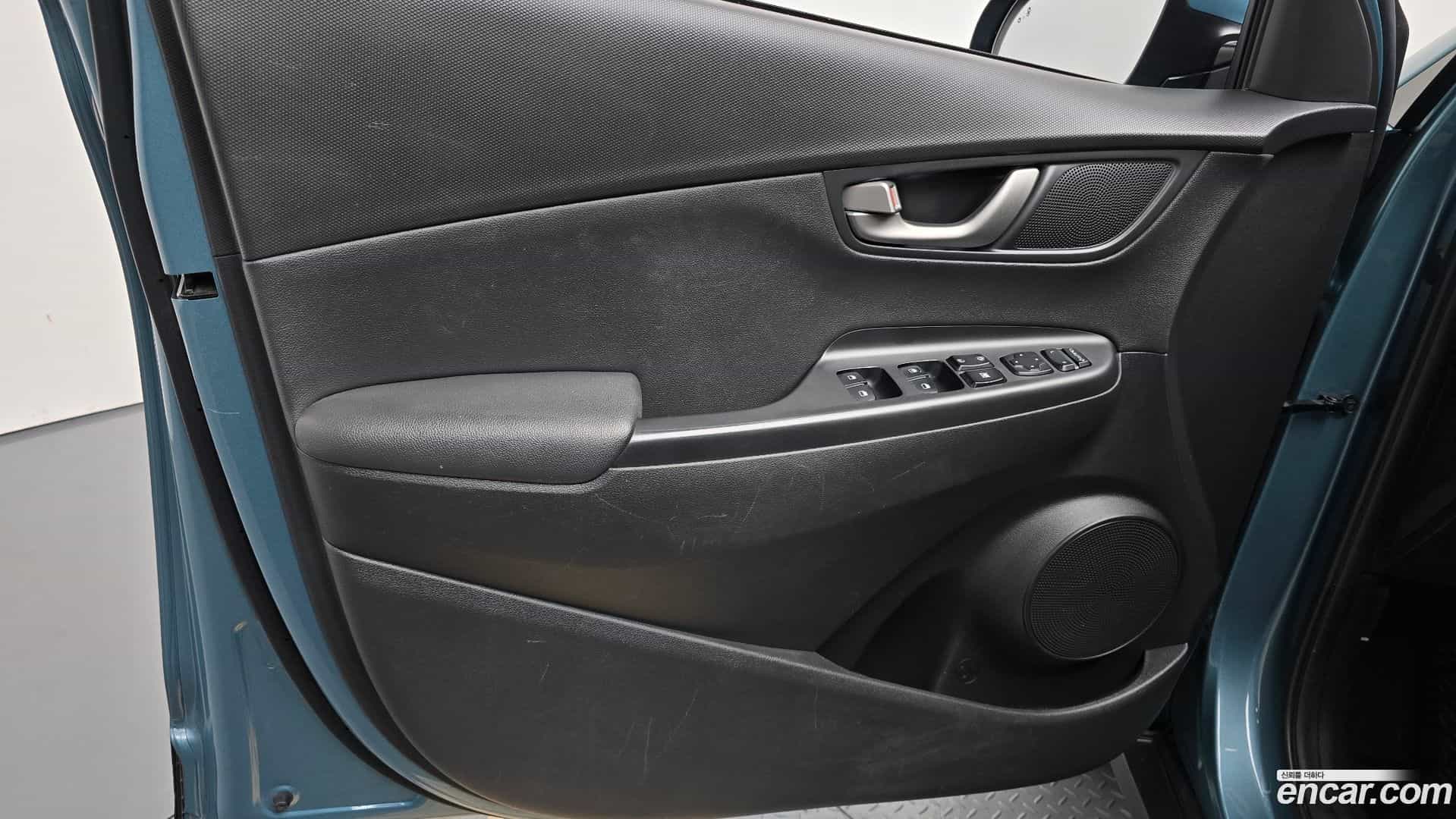 Kona Hyundai 2018.3-INNER-034