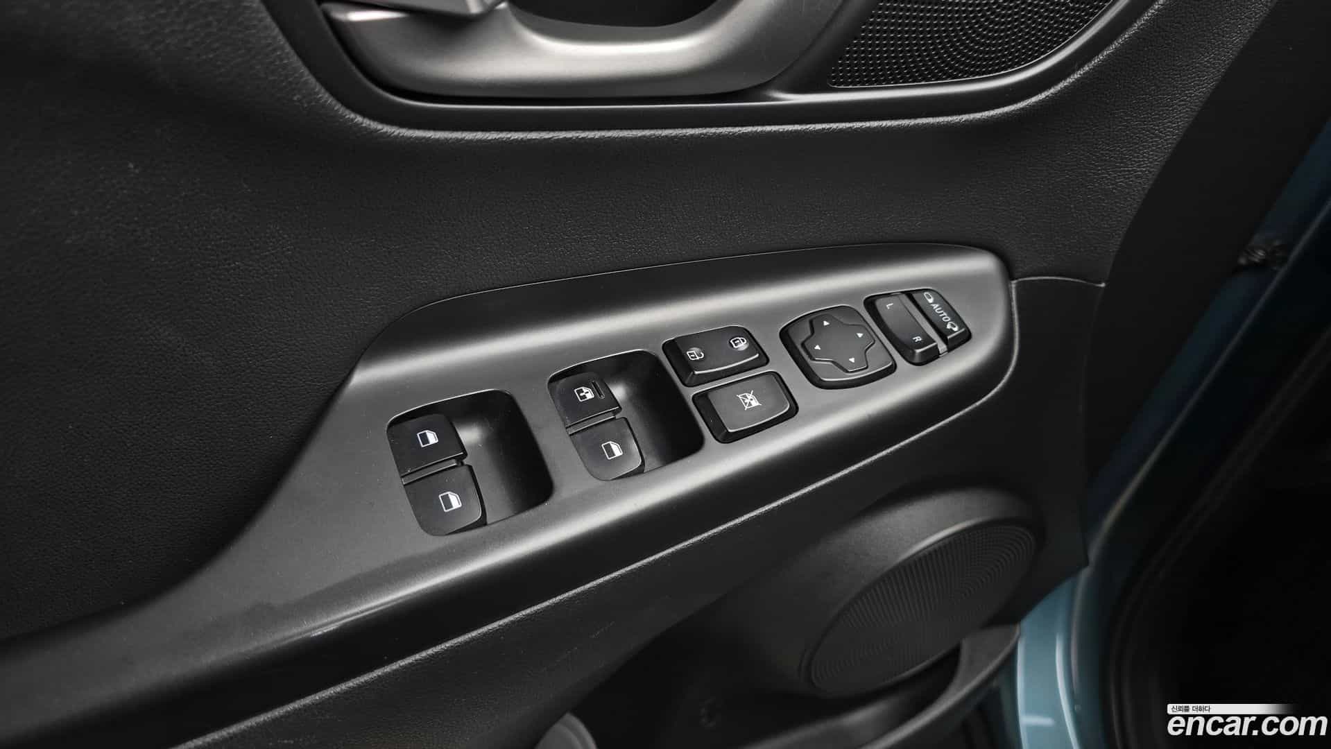 Kona Hyundai 2018.3-OPTION-043