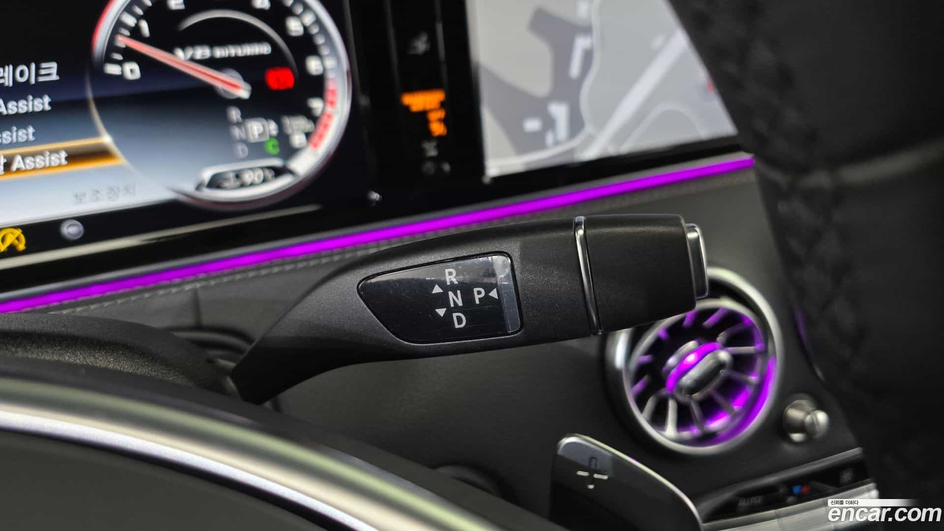 S-Class Mercedes-Benz 2017.6-INNER-009
