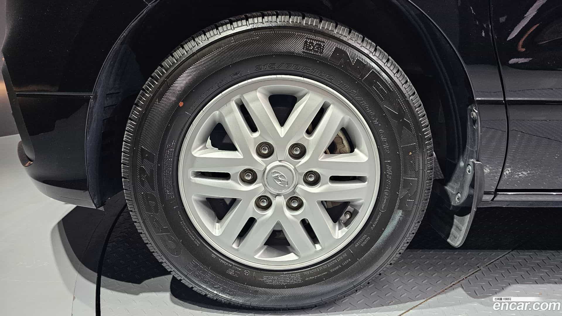 Starex Hyundai 2018.9-OUTER-005