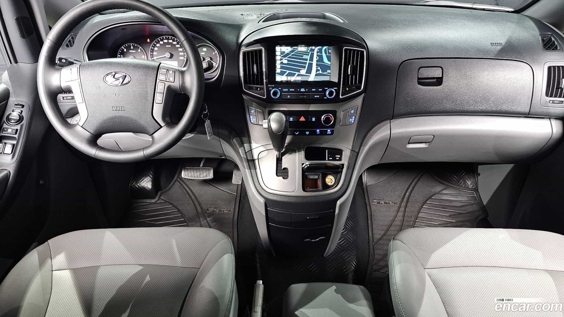 Starex Hyundai 2018.9-INNER-007