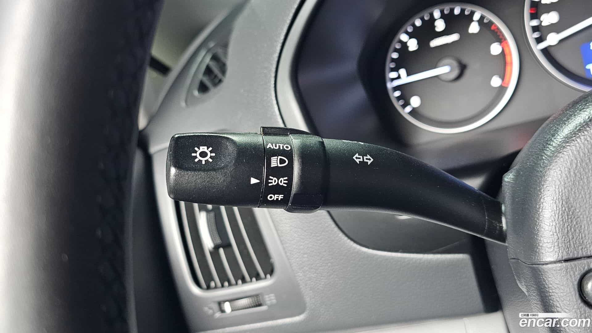 Starex Hyundai 2018.9-OPTION-018