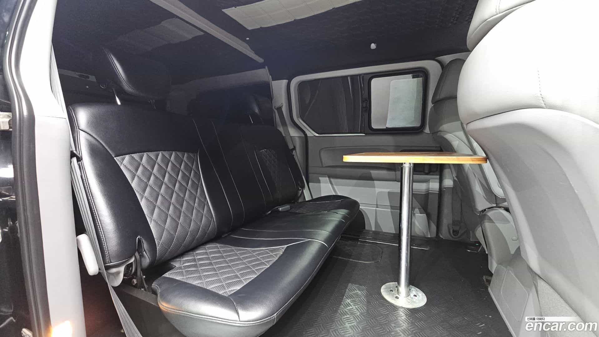Starex Hyundai 2018.9-OPTION-023