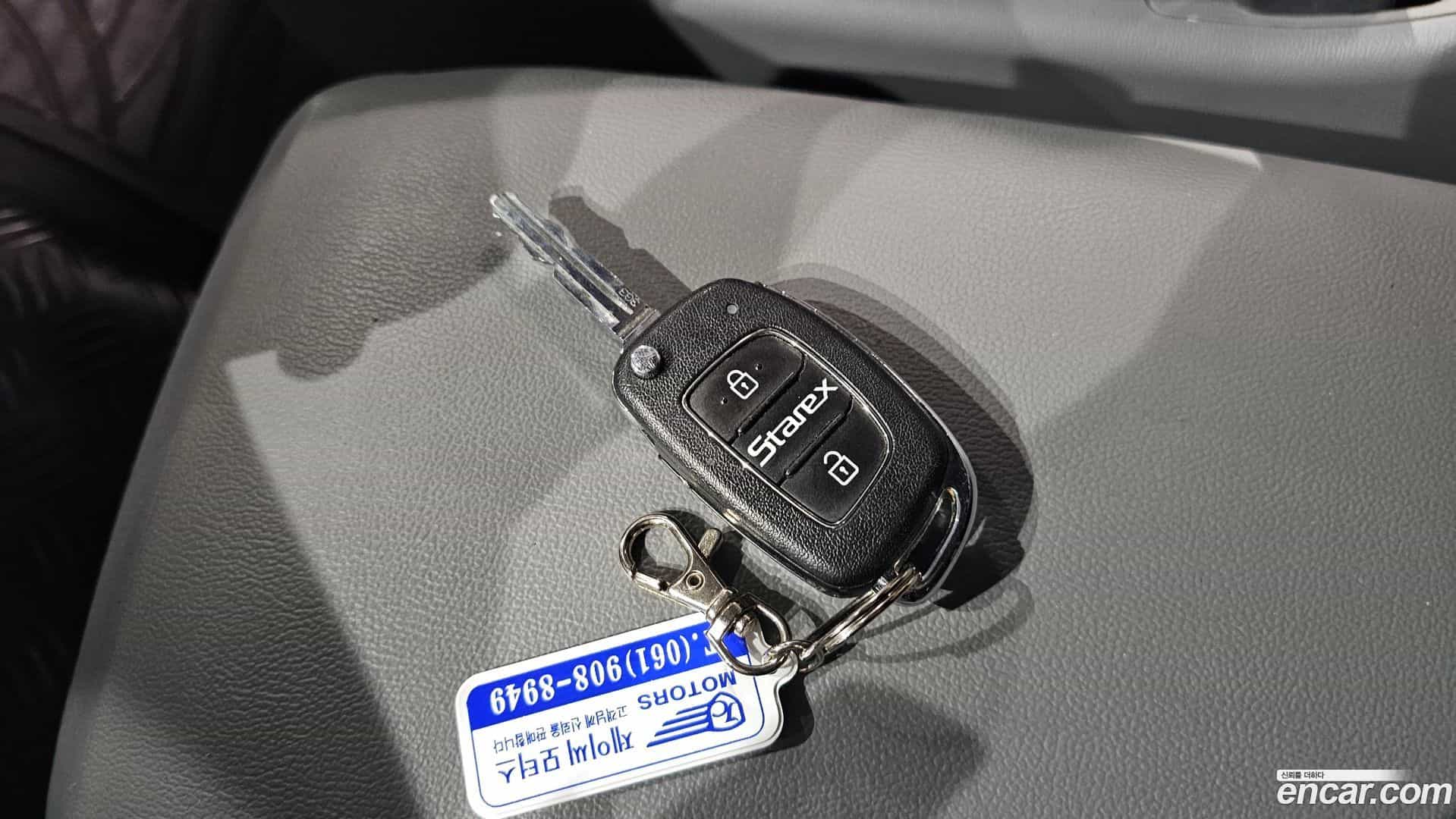 Starex Hyundai 2018.9-OPTION-046