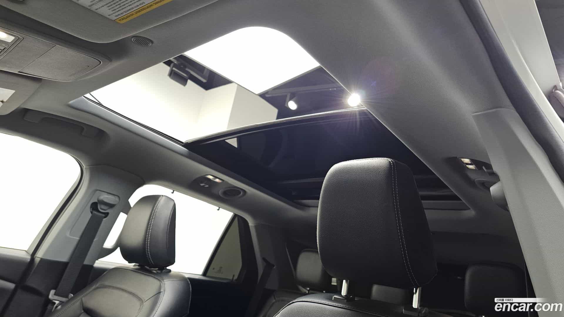 Explorer Ford 2021.10-OPTION-019