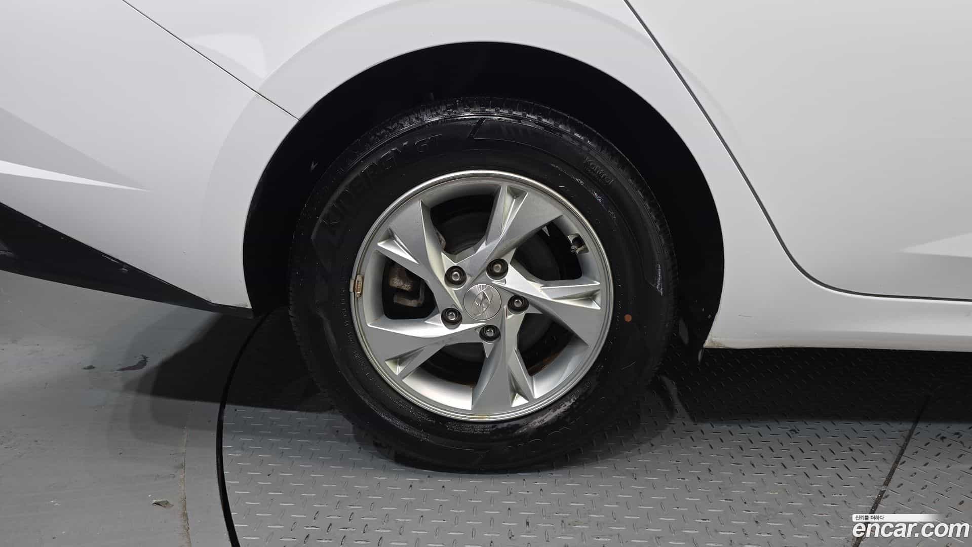 AVANTE Hyundai 2022.3-OUTER-005