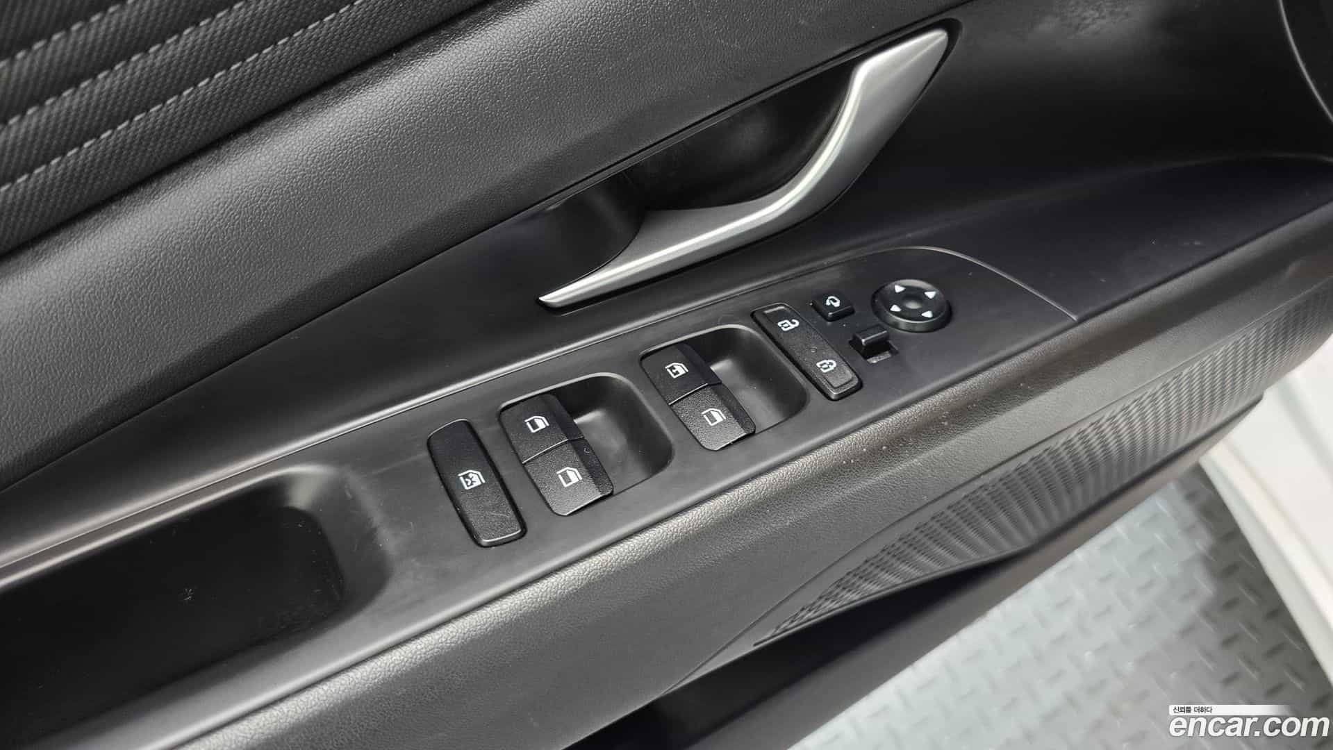 AVANTE Hyundai 2022.3-OPTION-017