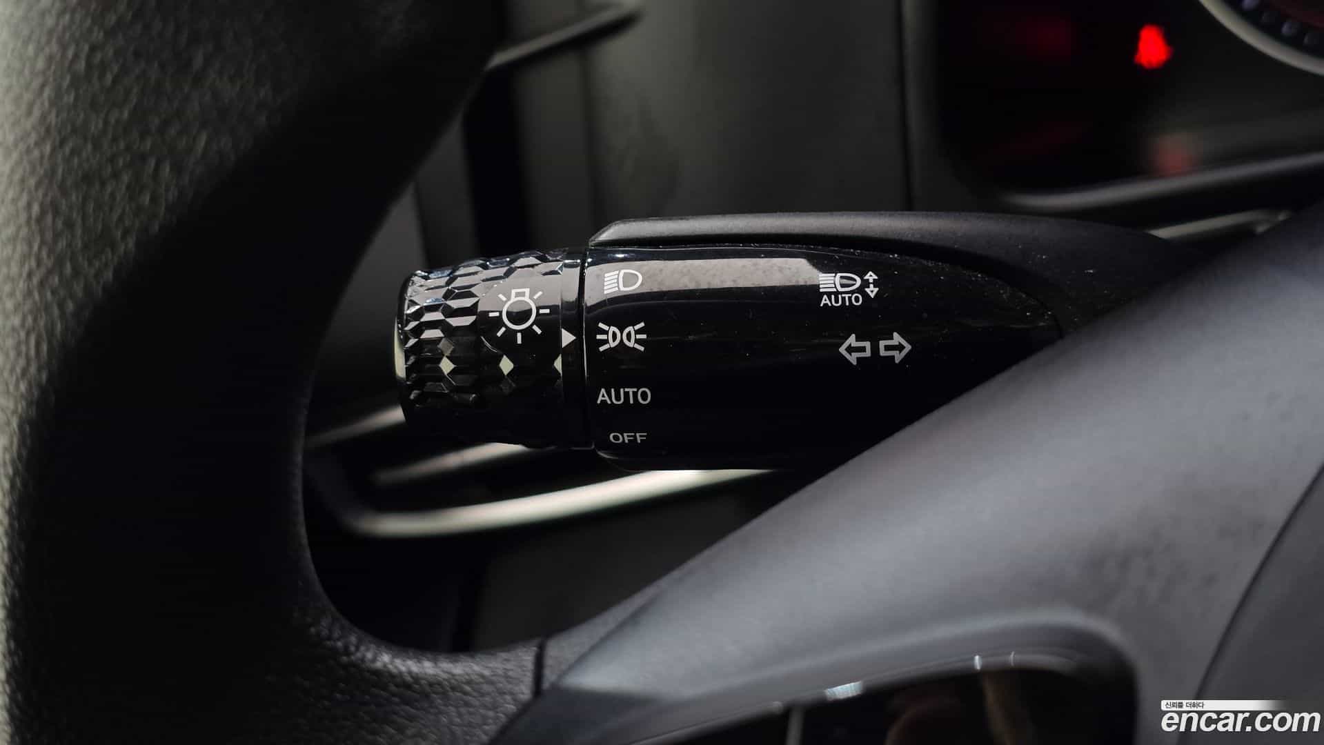 AVANTE Hyundai 2022.3-OPTION-019