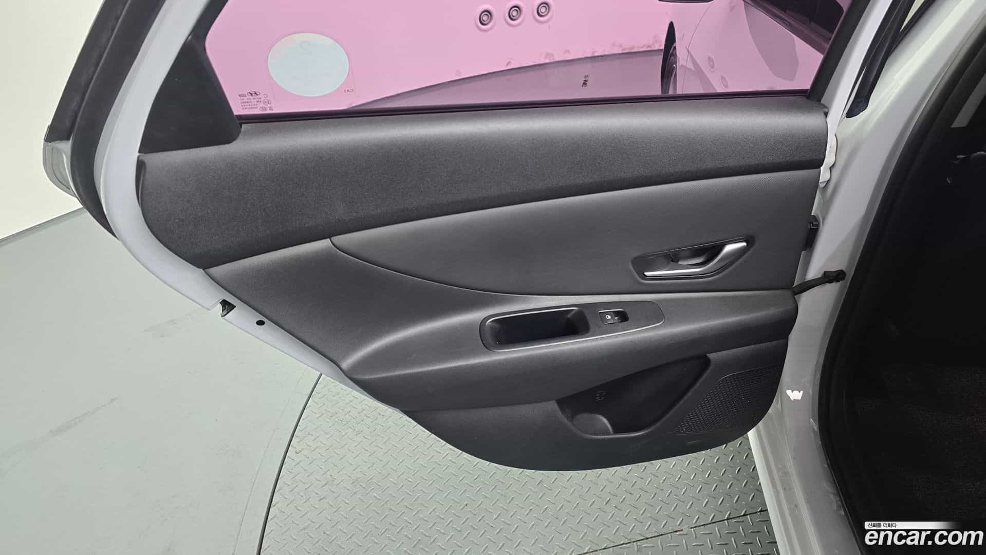 AVANTE Hyundai 2022.3-INNER-035