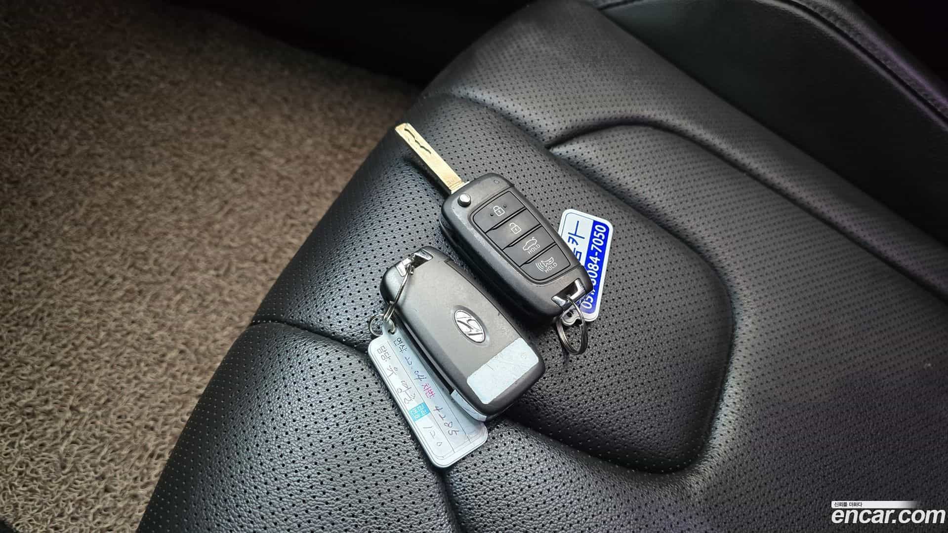 AVANTE Hyundai 2022.3-OPTION-042
