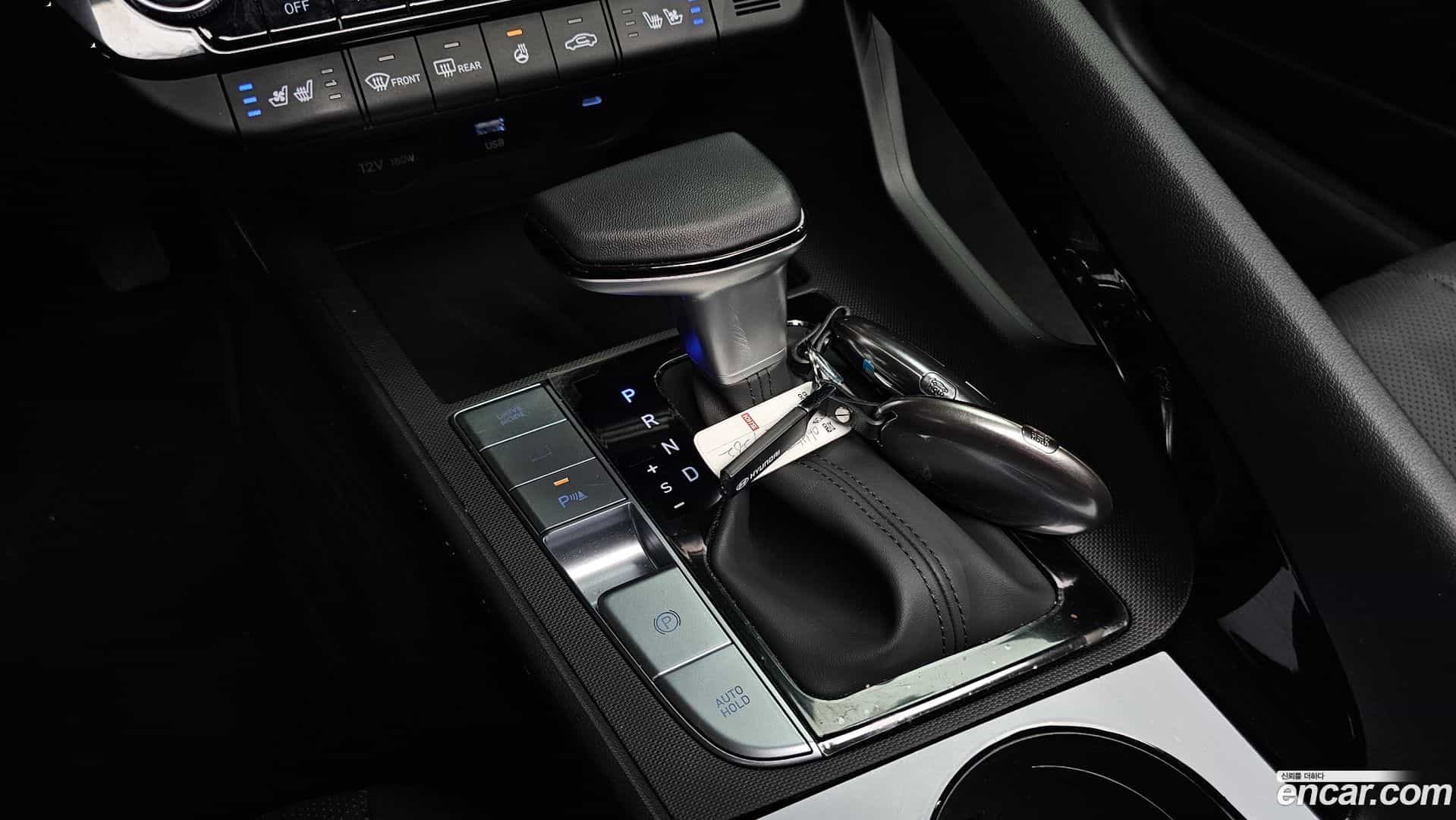 AVANTE Hyundai 2025.10-INNER-009