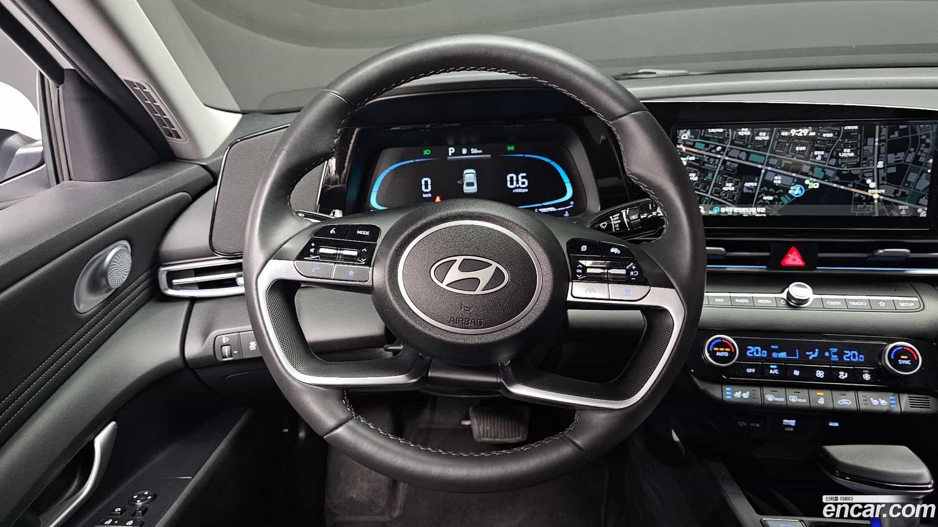 AVANTE Hyundai 2025.10-OPTION-017