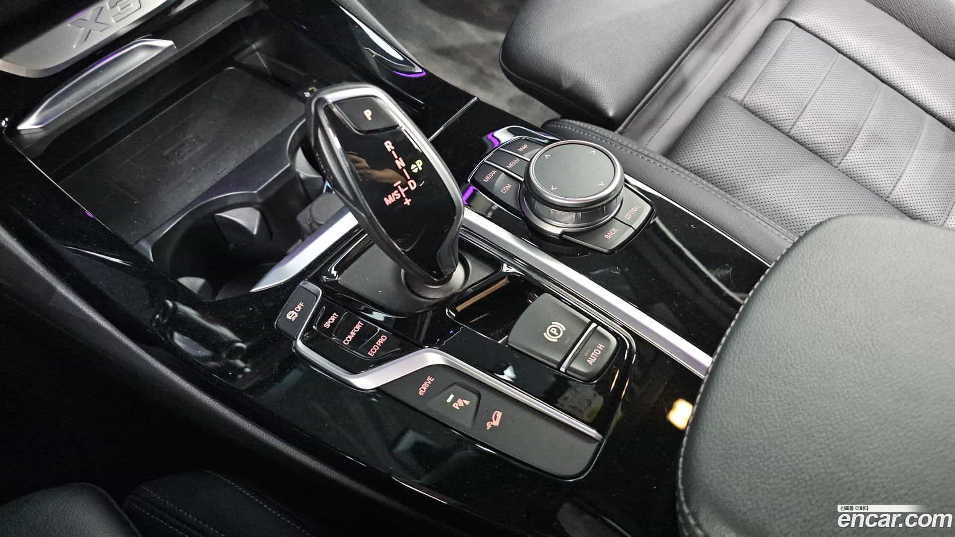 X3 BMW 2021.2-INNER-009